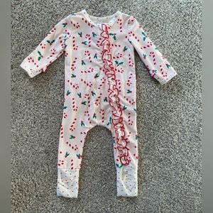 SweetHoney Clothing - Dreamer Layette, Candy Cane Lane, 12 months